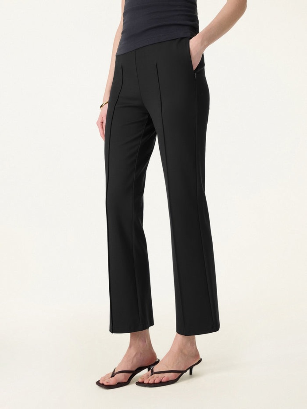 OGL Wrinkle Resistant High Rise Cropped Flare Leg Travel Pant Minimalist Medium